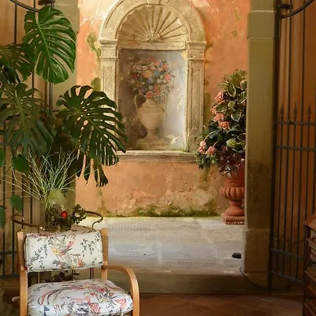 Palazzo Torriani בית הארחה 2*