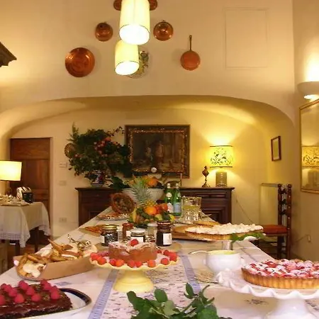 Palazzo Torriani בית הארחה מראדי